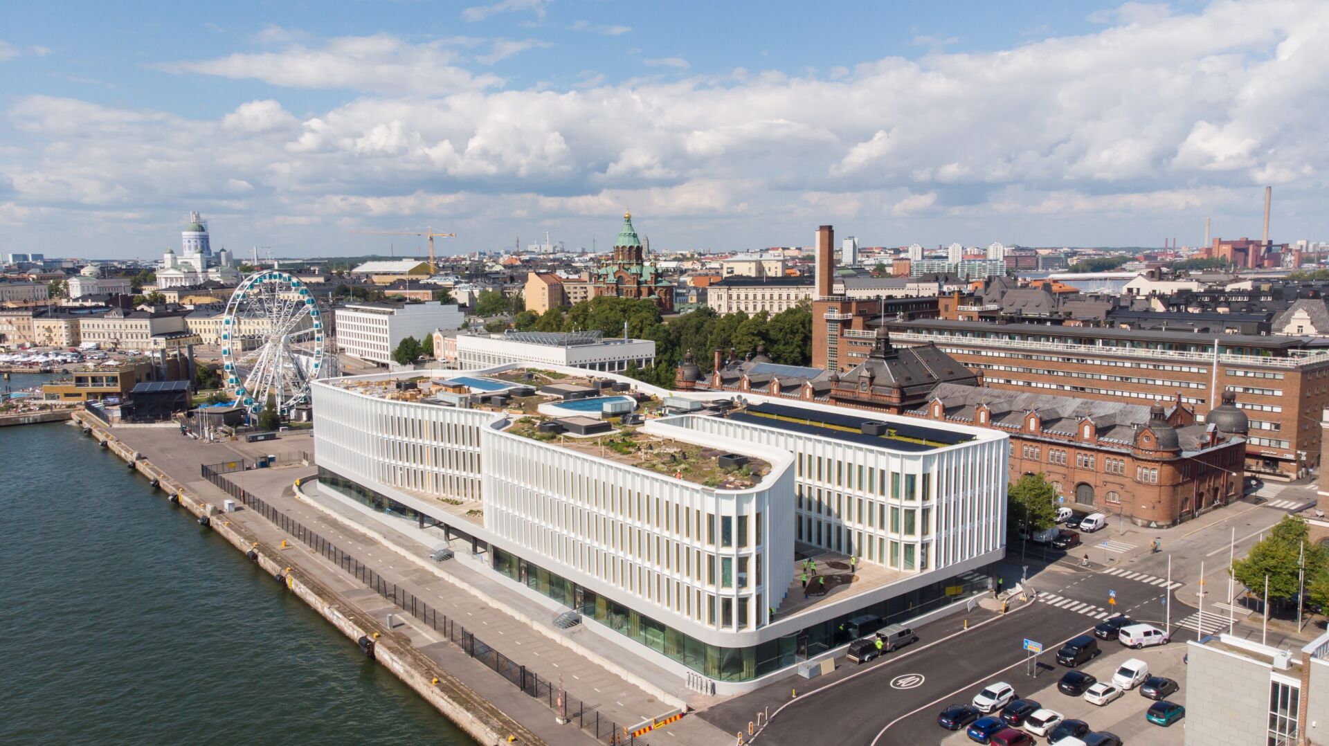 Katajanokan Laituri Alumiinilasinen Kuorirakenne Purso